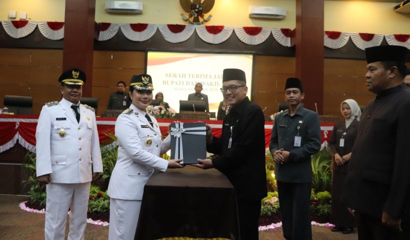 Mitha-Wurja Serah Terima Jabatan Usai Dilantik Prabowo