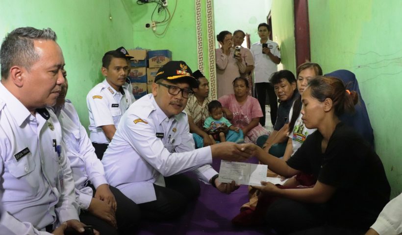 Pj Bupati Brebes Sampaikan Belasungkawa kepada Keluarga ABK Tenggelam