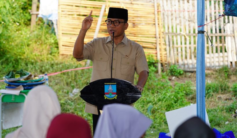 Mendes Yandri Pastikan Manfaat Program MBG Sampai Ke Ibu Hamil dan Anak Desa